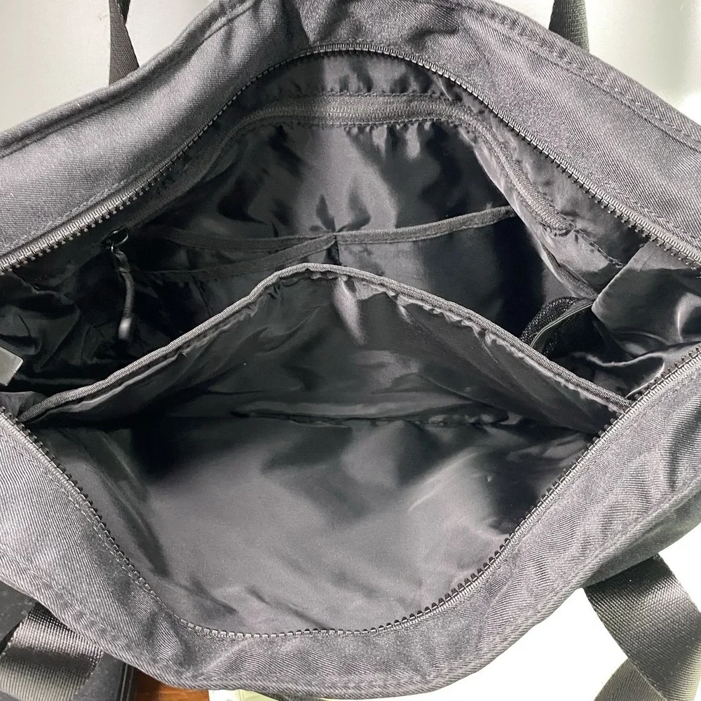 OGIO Downtown Unisex Black Tote Laptop Bag Shopping Bag College Book Bag14x19x4